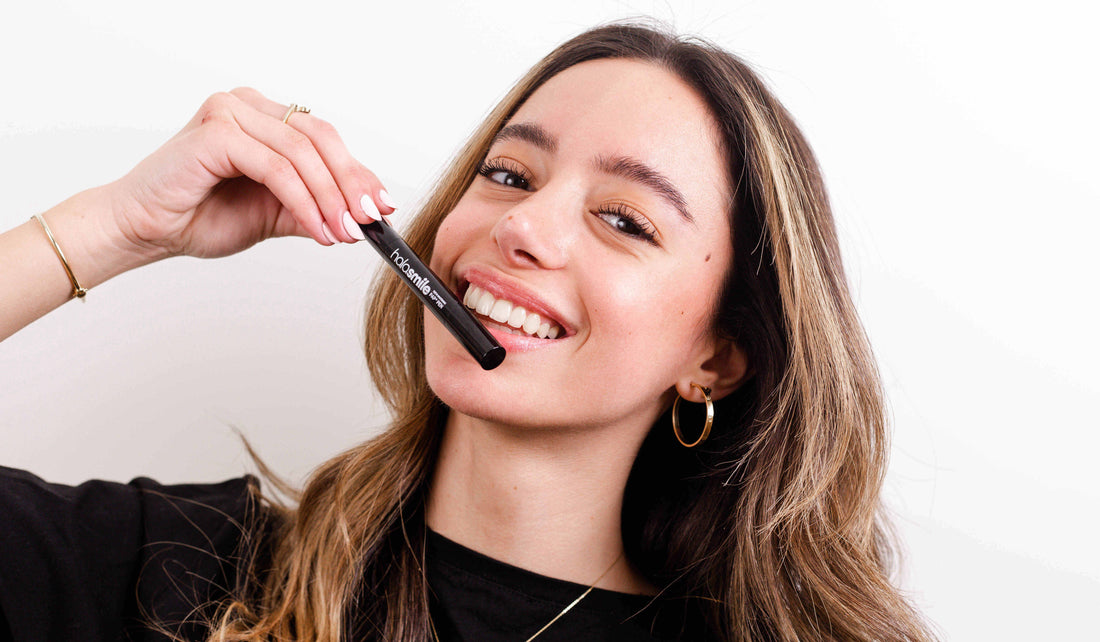 THE TRUTH BEHIND TEETH WHITENING PENS